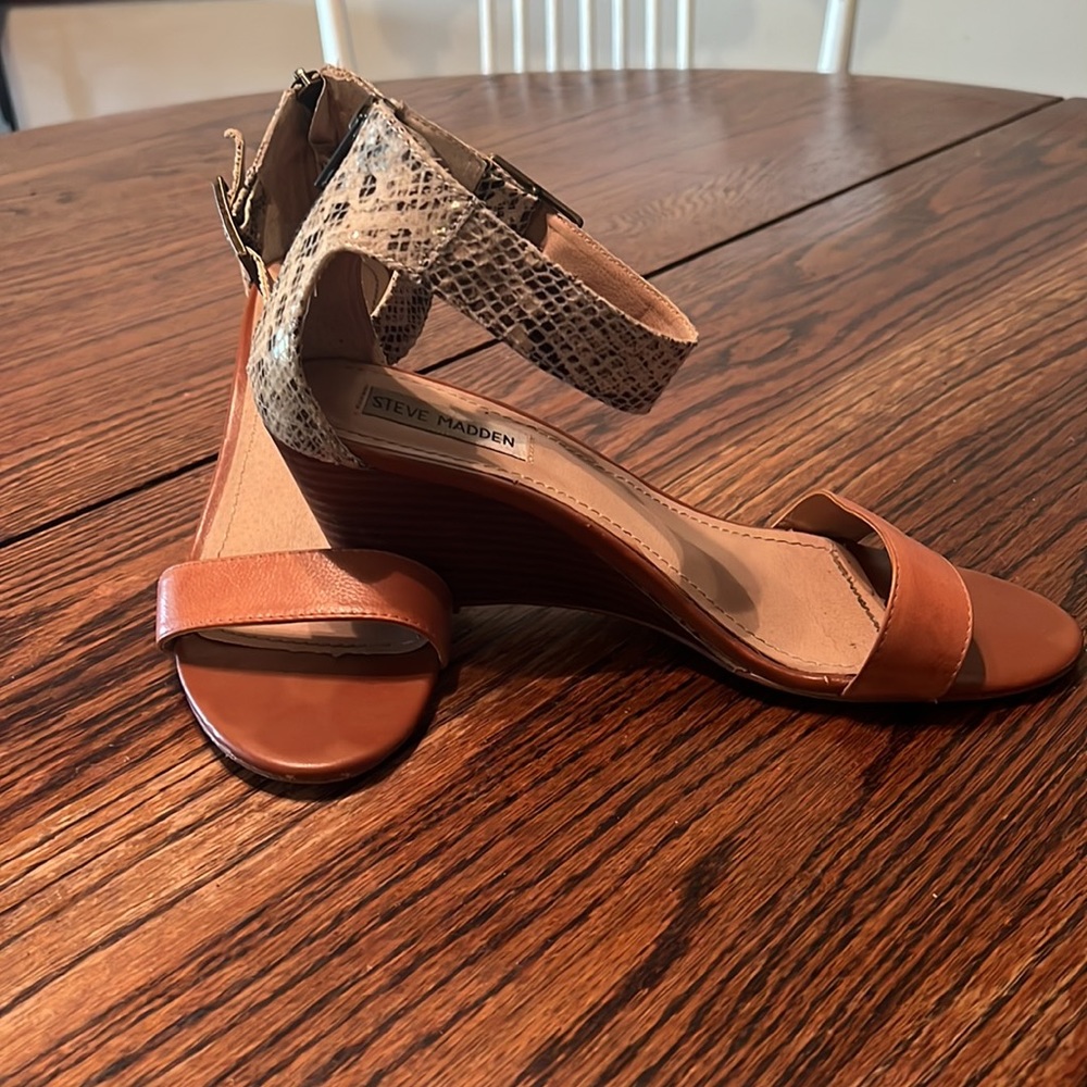 Steve Madden Sandals size 9